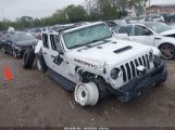 JEEP GLADIATOR MOJAVE 4X4 photo