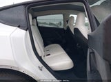 TESLA MODEL Y AWD/LONG RANGE DUAL MOTOR ALL-WHEEL DRIVE 7SAYGDEE5PF712612 снимка
