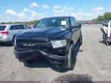 RAM 1500 TRADESMAN QUAD CAB 4X4 6'4 BOX photo