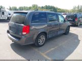 DODGE GRAND CARAVAN SXT photo