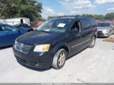 DODGE GRAND CARAVAN SXT photo