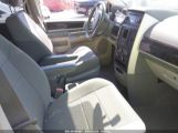 DODGE GRAND CARAVAN SXT photo