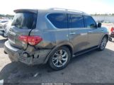 INFINITI QX56 photo