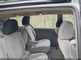 TOYOTA SIENNA CE 5TDKK4CC0AS300460 снимка