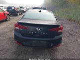 HYUNDAI ELANTRA SEL photo