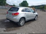 MITSUBISHI OUTLANDER SPORT ES снимка