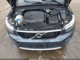 VOLVO XC40 T5 MOMENTUM photo