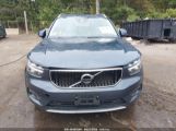 VOLVO XC40 T5 MOMENTUM снимка