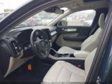 VOLVO XC40 T5 MOMENTUM photo