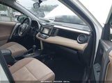 TOYOTA RAV4 XLE JTMRFREV8D5****** снимка