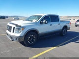 NISSAN TITAN PRO-4X 1N6AA1E50JN****** снимка