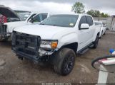 GMC CANYON 4WD SHORT BOX SLE снимка