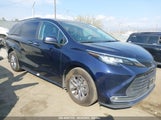 TOYOTA SIENNA XLE 5TDJRKEC6NS097525 photo