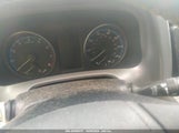 TOYOTA RAV4 XLE 2T3WFREV5HW****** снимка