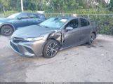 TOYOTA CAMRY SE photo