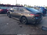 TOYOTA CAMRY SE photo