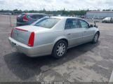 CADILLAC DTS 1SC снимка