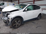 Toyota Rav4 Xle 2T3RFREV9JW744451 снимка