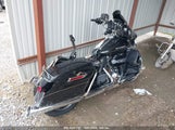 HARLEY-DAVIDSON FLHTK ULTRA LIMITED 1HD1KED13HB****** снимка