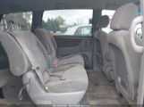 TOYOTA SIENNA LE photo