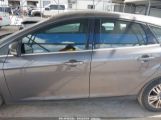 FORD FOCUS SEL photo