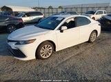 TOYOTA CAMRY LE 4T1C11AK0RU****** снимка