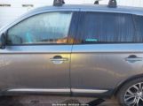 MITSUBISHI OUTLANDER SE photo