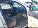 TOYOTA TACOMA BASE V6 5TELU42N29Z647580 photo