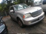 LINCOLN NAVIGATOR photo