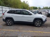 JEEP CHEROKEE TRAILHAWK снимка