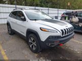 JEEP CHEROKEE TRAILHAWK photo