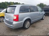 CHRYSLER TOWN & COUNTRY TOURING-L снимка