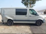 MERCEDES-BENZ SPRINTER 2500 STANDARD ROOF 4-CYL GAS снимка