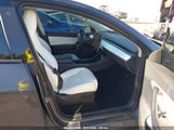 TESLA MODEL Y LONG RANGE DUAL MOTOR ALL-WHEEL DRIVE/PERFORMANCE DUAL MOTOR ALL-WHEEL DRIVE 5YJYGDEF9LF011555 снимка