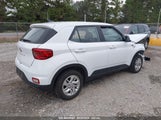 HYUNDAI VENUE SE KMHRB8A38NU****** снимка