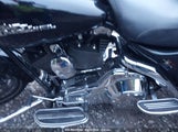 HARLEY-DAVIDSON FLHXI 1HD1KBW166Y****** fotografie