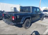 JEEP GLADIATOR WILLYS 4X4 снимка