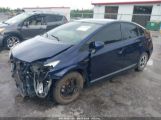 TOYOTA PRIUS FOUR снимка