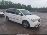 CHRYSLER TOWN & COUNTRY TOURING-L photo