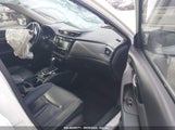 NISSAN ROGUE SL JN8AT2MT6JW****** снимка