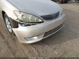 TOYOTA CAMRY XLE 4T1BE30K16U148894 photo