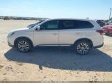 MITSUBISHI OUTLANDER SE photo