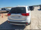 MITSUBISHI OUTLANDER SE photo