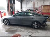 NISSAN ALTIMA SR FWD снимка