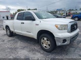 TOYOTA TUNDRA SR5 5.7L V8 5TFBV54168X****** fotografie