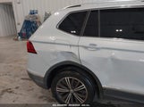 VOLKSWAGEN TIGUAN 2.0T SE/2.0T SEL/2.0T SEL R-LINE/2.0T SEL R-LINE BLACK 3VV3B7AX9KM030028 снимка
