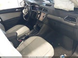 VOLKSWAGEN TIGUAN 2.0T SE/2.0T SEL/2.0T SEL R-LINE/2.0T SEL R-LINE BLACK 3VV3B7AX9KM030028 fotografie