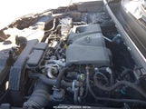 TOYOTA RAV4 LE JTMG1RFV4KD****** снимка