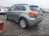 MITSUBISHI OUTLANDER SPORT SE снимка