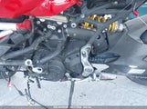 DUCATI SUPERSPORT ZDMVABDS1HB****** fotografie